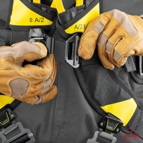 Petzl VOLT® WIND Harnas Europese Versie
